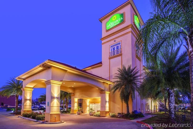 La Quinta By Wyndham Lake Charles Casino Area Exterior photo
